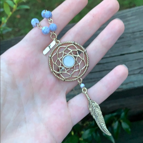 Lovely Dreamcatcher Necklace - Picture 3 of 8